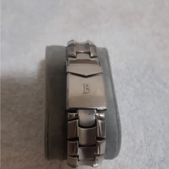 Bulova watch - Picture 2 of 5